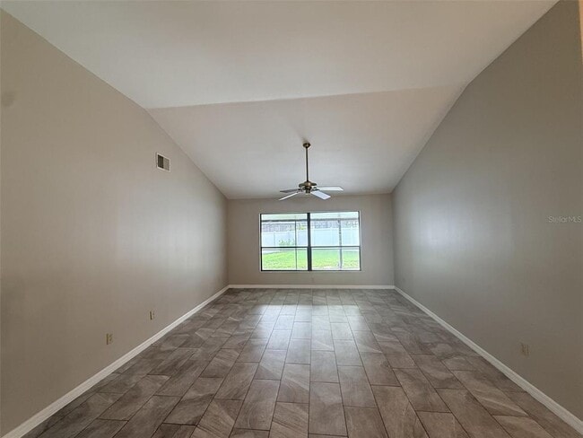 Photo - 18306 Felspar Way