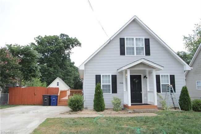 Photo - 3516 Delane Dr NE