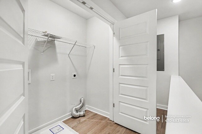 Photo - 300 Dempsey Dr