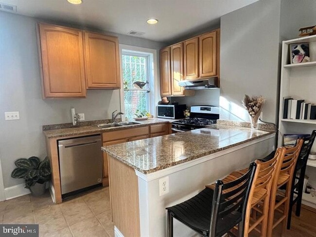 Photo - 1610 4th St NW