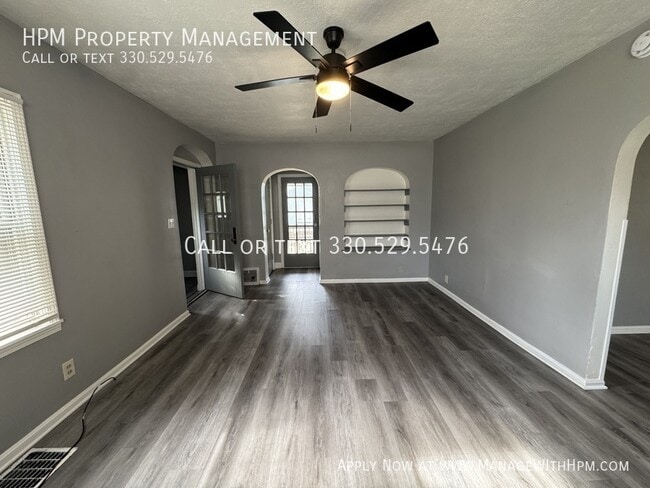Photo - 1613 Spring Ave NE