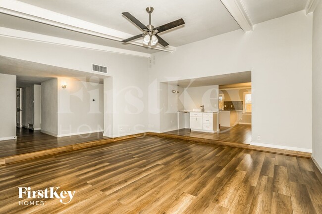 Photo - 2130 Meadfoot Rd