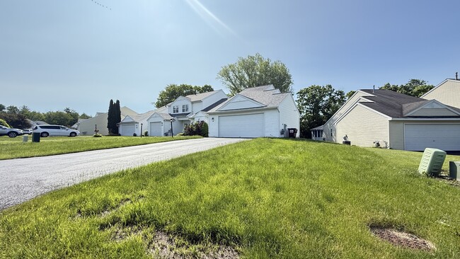 Photo - 1135 Spearhead Dr Townhome