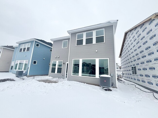 Photo - 1159 149th St W