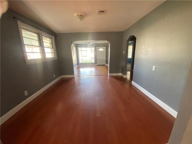 Photo - 421 N Atlanta St