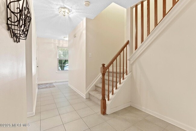 Photo - 7 Stuart Dr