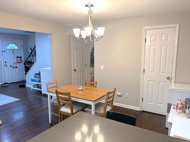 Photo - 421 Hope St Unit APT B