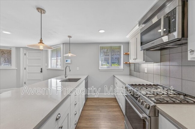 Photo - 1705 NW 25th Ave Unidad B - 1