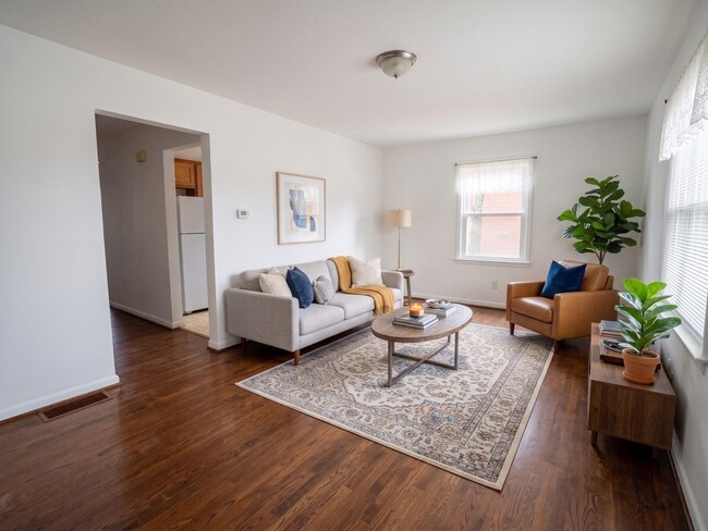 1705 Carolyn Dr Unit 1