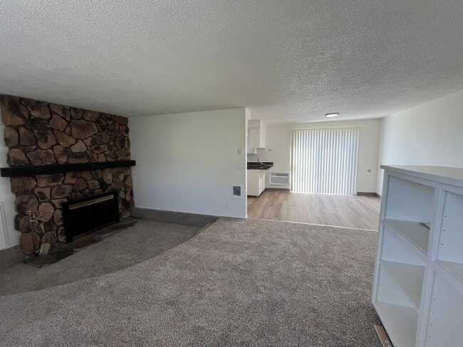 Photo - 1825 Arthur St Unidad 1825