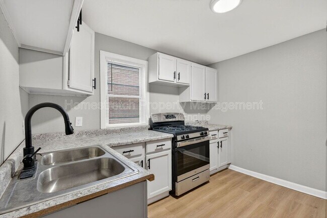 Photo - 7137 Garesche Ave