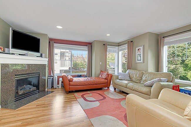 Photo - 11709-11716 16th Ave NE