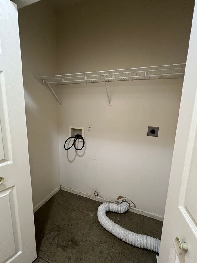 Photo - 1920 Monte Vista Dr Unit 7