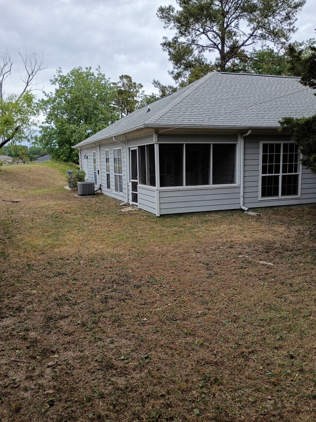 Photo - 1007 Handy St