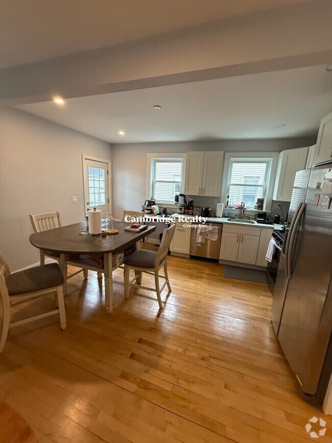Building Photo - 6 Durham St Unit 1 Rental