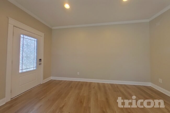 Photo - 2435 Center Pointe Cir SW