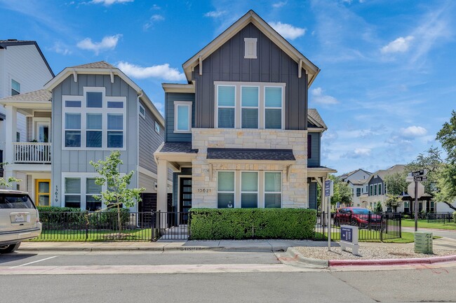 Photo - 13621 Defiance Pass Townhome