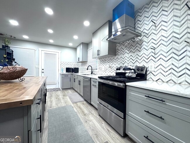 Photo - 3280 Stonewall Tell Rd