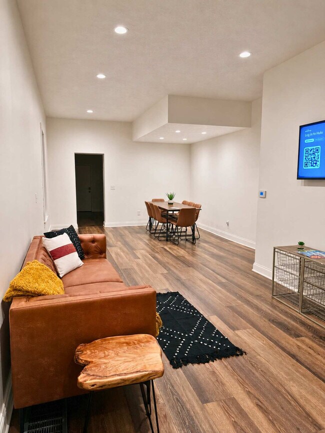 65 E Russell St Unit SI ID1601758P