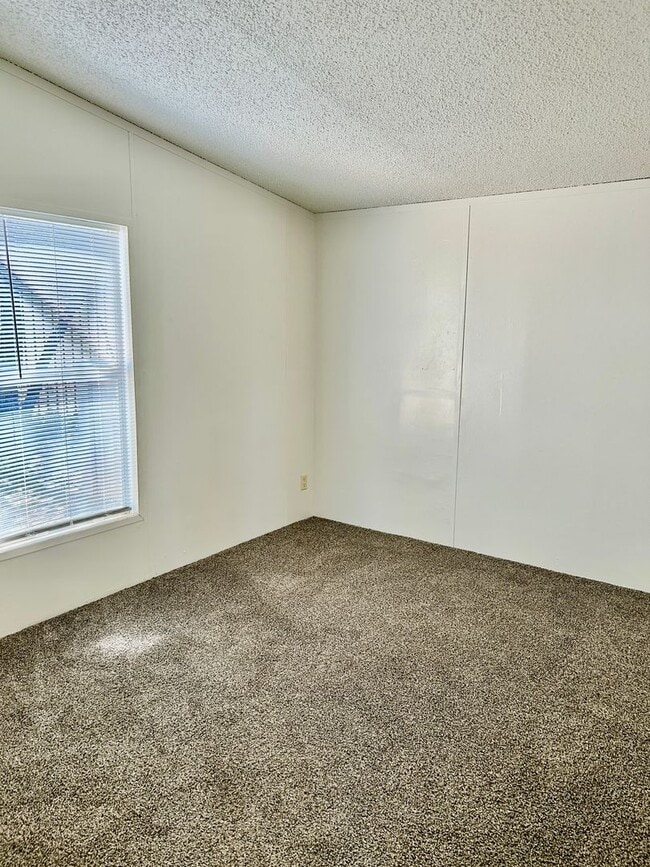 Photo - 3-bed, 2-bath home in Tucson's Desert Vista Estates