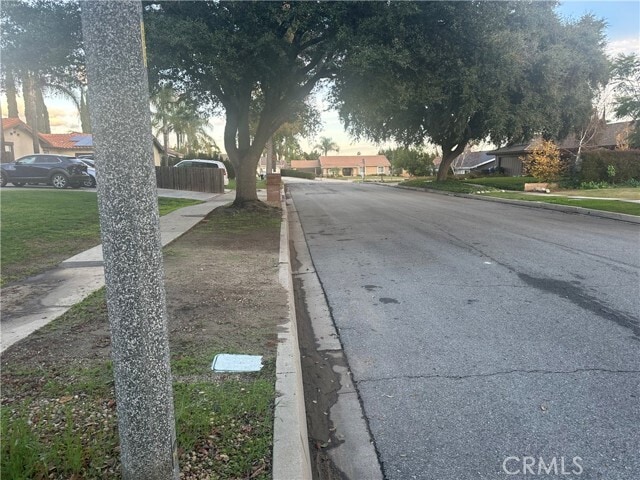 Photo - 9370 Somerset Dr