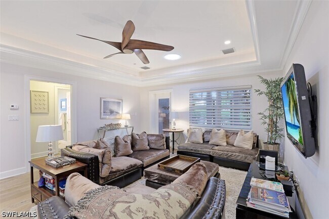 1199 9th Ave N