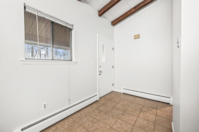 Photo - 343 Oakland St