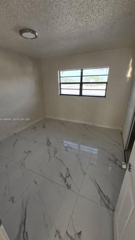 Photo - 208 Avondale Dr Unit 11