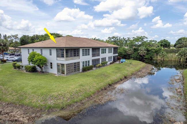 Photo - 13283 Pineapple Palm Ct Unit F