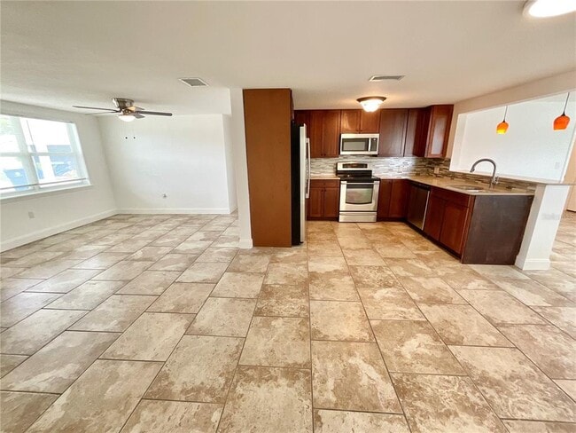Photo - 4233 Belle Isle Ct