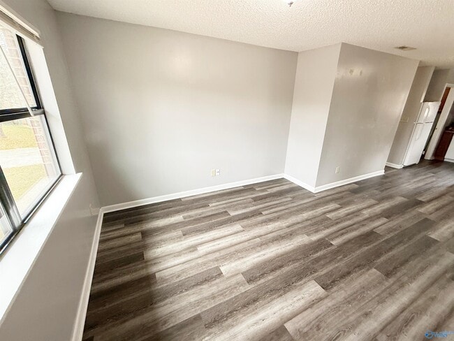 Photo - 112 Jodi Dr Unidad B