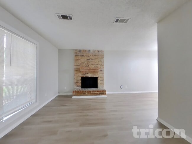 Photo - 19902 Burle Oak Dr