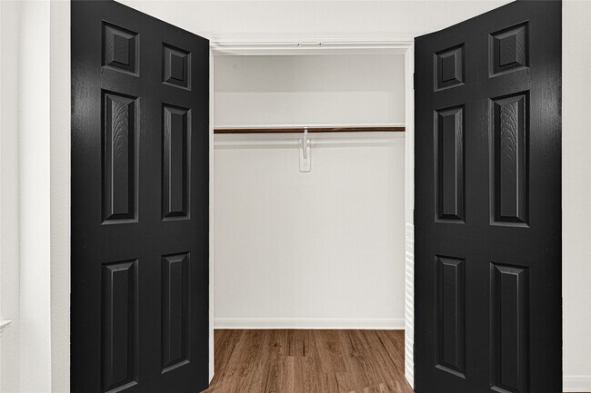 Photo - 15911 Breanna Ln