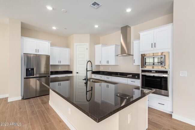 Photo - 4132 E Las Colinas Dr