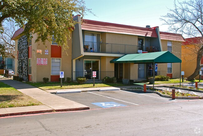 Rock Island Apartments - Rock Island Apartments