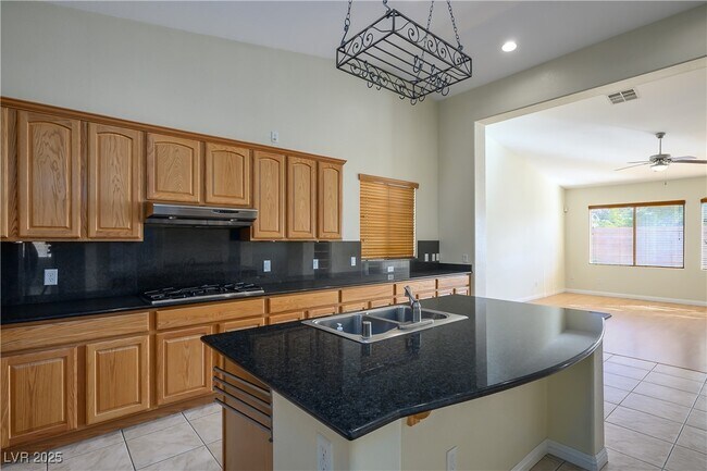 Photo - 8133 Chestnut Hollow Ave