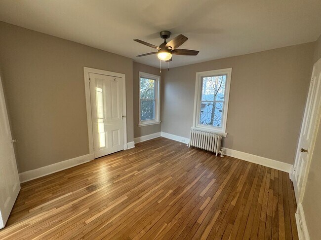 Photo - 331 W Front St