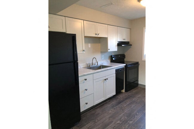 Interior Photo - Flats on 75th Rental