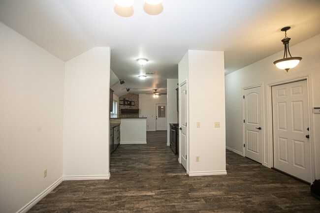 Photo - 324 SW 147th St