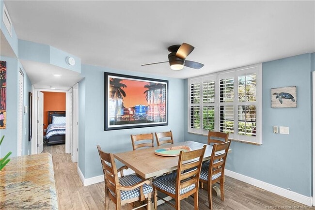 Photo - 311 Golfview Cir