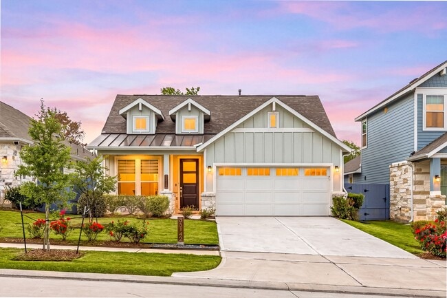 Building Photo - 33142 School Hl Rd