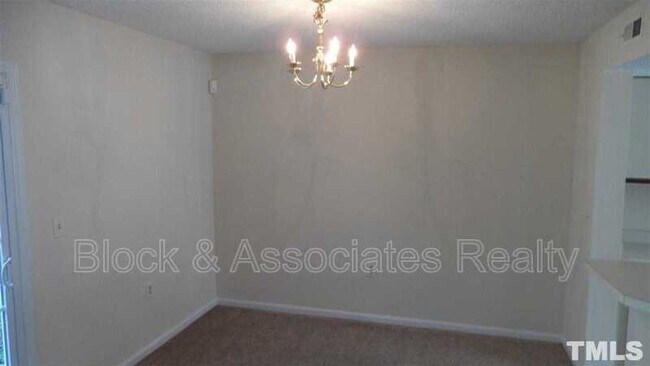 Photo - 2426 Condor Ct