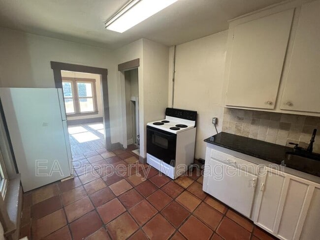 Photo - 1209 7th St NW