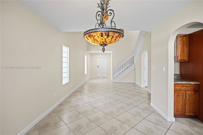 Photo - 19257 NW 13th St