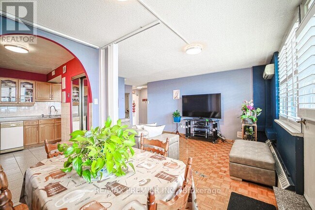 Photo - 3460 Keele St Unité 511