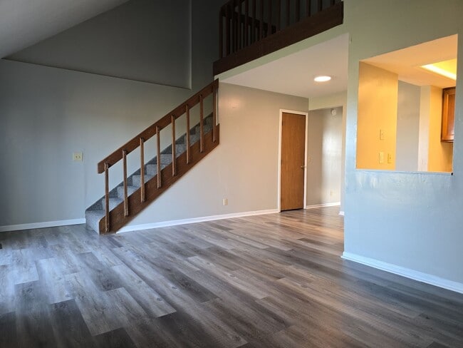 Photo - Spacious Townhouse Living Just Outside Downtown Woodburn Unit Apt 311