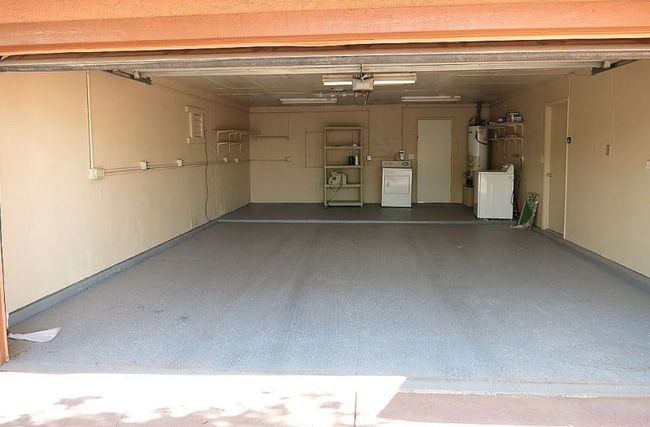 Photo - 429 Longtree Ave