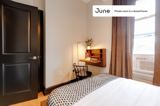 Photo - Room in Shared 4 bed/1.5 bath home Unit 2D