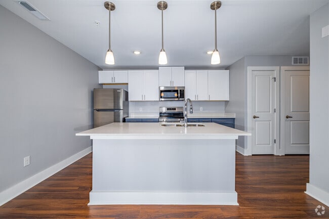 3BR, 2BA - 1,061SF - Kitchen - Madison View Apartments