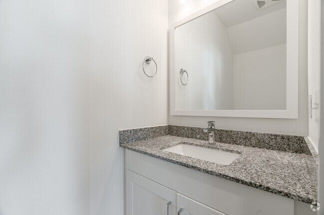 3BR, 2.5BA - 1,451SF - Bathroom